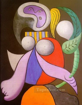 Artworks by 350 Famous Artists Painting - Woman with a Flower 1932 Pablo Picasso